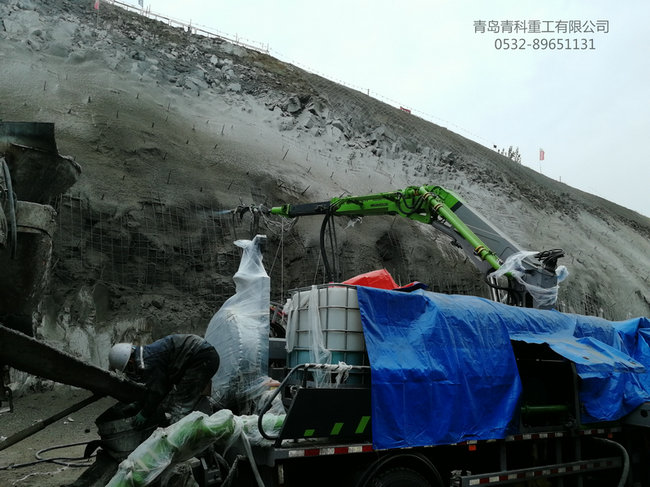 濕噴臺車，濕噴機械手，濕噴機臺車，噴漿機械手