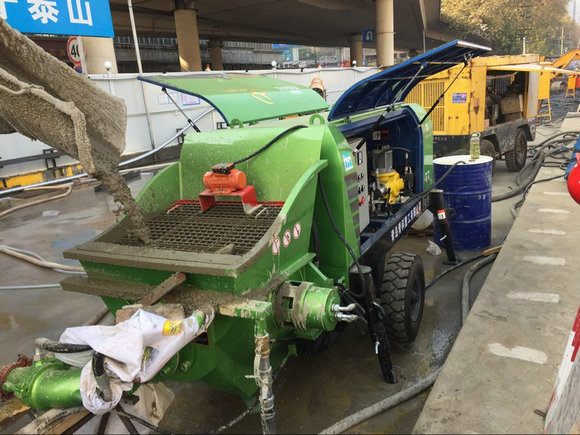 濕噴機，混凝土濕噴機